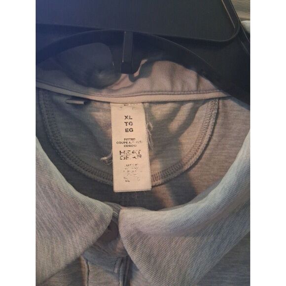 Sleeveless 5 Button Top Under Armour Heatgear Women's Gray XL 14 - Picture 3 of 8